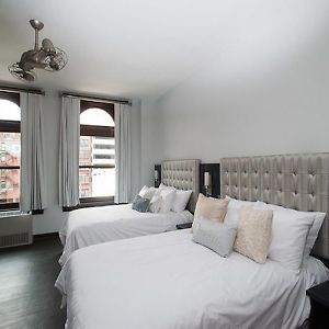 Deluxe Queen Room Two Queen Beds